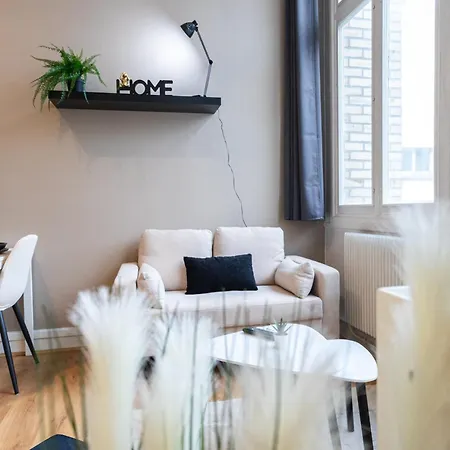 Hyper Centre Apartment *